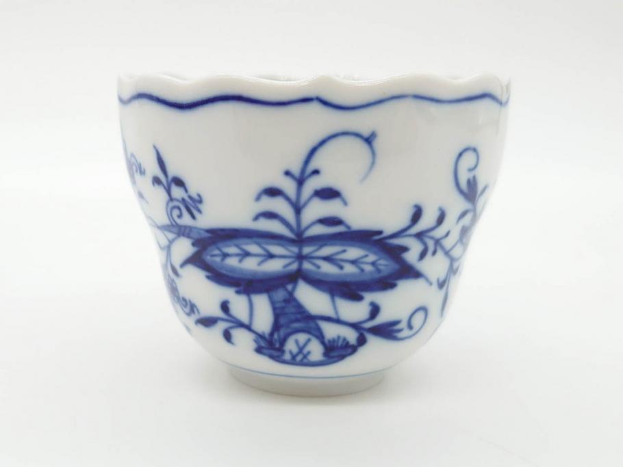 ドイツ　マイセン　Meissen　ブルーオニオン　意匠をこらした凝ったデザインが魅力的なモカカップ2客&オープンワーク透かしプレート2枚セット(皿、洋食器)(R-074581)