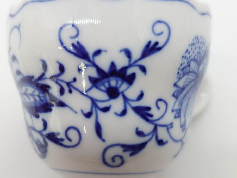 ドイツ　マイセン　Meissen　ブルーオニオン　意匠をこらした凝ったデザインが魅力的なモカカップ2客&オープンワーク透かしプレート2枚セット(皿、洋食器)(R-074581)
