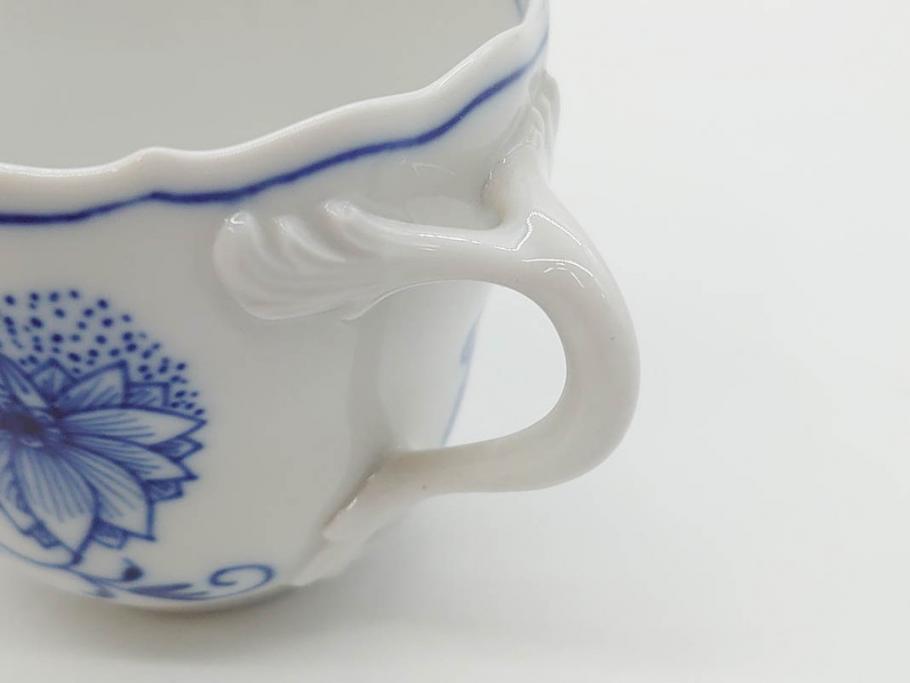 ドイツ　マイセン　Meissen　ブルーオニオン　意匠をこらした凝ったデザインが魅力的なモカカップ2客&オープンワーク透かしプレート2枚セット(皿、洋食器)(R-074581)