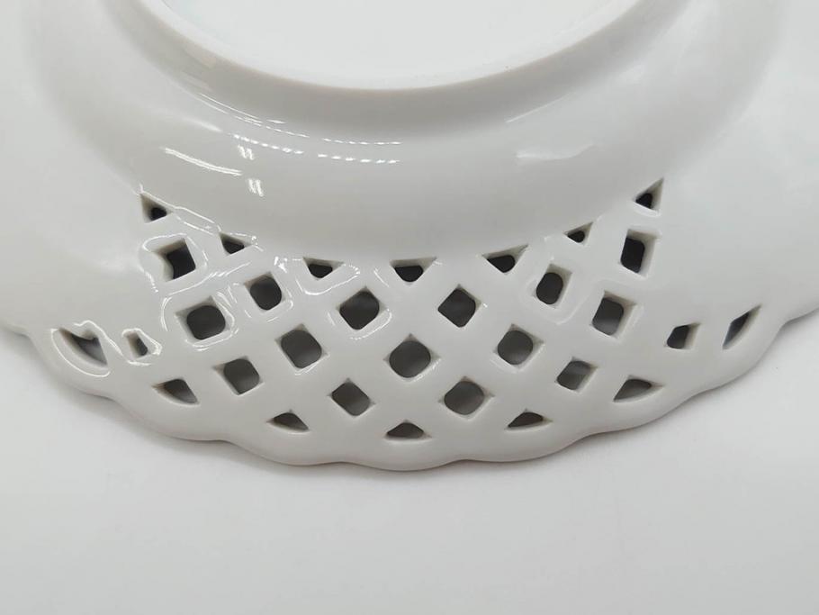 ドイツ　マイセン　Meissen　ブルーオニオン　意匠をこらした凝ったデザインが魅力的なモカカップ2客&オープンワーク透かしプレート2枚セット(皿、洋食器)(R-074581)