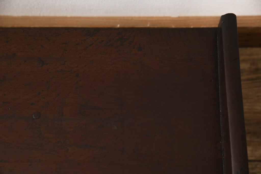 和製アンティーク　大正昭和初期　三方ケヤキ材　経年を感じる木色と質感が味わい深い両袖机(文机、座机、ローテーブル)(R-050821)