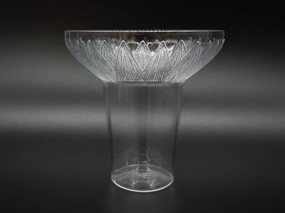 アンティーク　1920年代　ルネ・ラリック(R.LALIQUE)　ロータス(LOTUS)　グラス　花瓶　蓮の花のようなデザインが美しいゴブレット(花入れ、花器、フラワーベース)(R-074586)