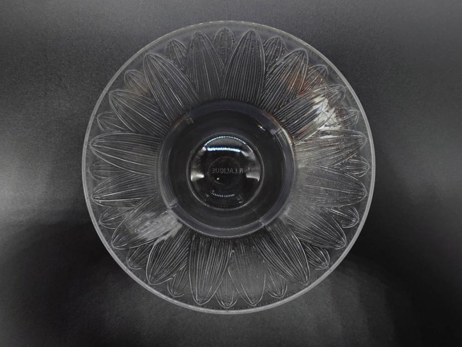 アンティーク　1920年代　ルネ・ラリック(R.LALIQUE)　ロータス(LOTUS)　グラス　花瓶　蓮の花のようなデザインが美しいゴブレット(花入れ、花器、フラワーベース)(R-074586)