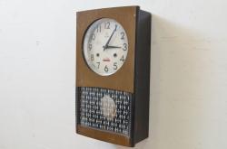 和製アンティーク　TAKANO(高野時計)製　電池式　八角合長型のレトロな柱時計(掛け時計、八角時計)(R-051227)