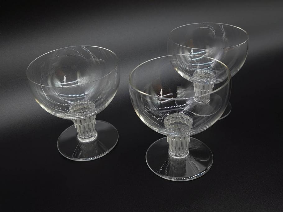 アンティーク　1950年代　ルネ・ラリック(R.LALIQUE)　バンブー(竹)　シンプルながらも洗練されたデザインに魅了されるグラス3客セット(ワイン、ゴブレット、コニャック、ブランデー、カクテル、クープ、シャンパン、シャンペン、ガラス)(R-074588)