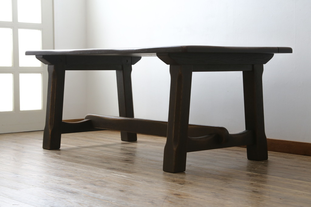 中古　超美品　展示品　飛騨産業　キツツキ　PROVINCIAL(プロヴィンシャル・プロビンシャル)シリーズ　P31　オーク材　どっしりとした堅牢なつくりと素朴な佇まいが魅力のタバーンテーブル(ダイニングテーブル、4人掛け、6人掛け、食卓、作業台)(定価約57万円)(R-079276)