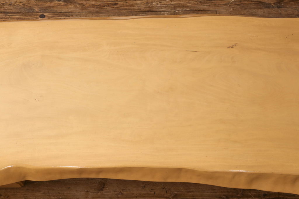 中古　美品　楓(カエデ)一枚板　特大サイズが目を引く座卓(ローテーブル)(R-053353)