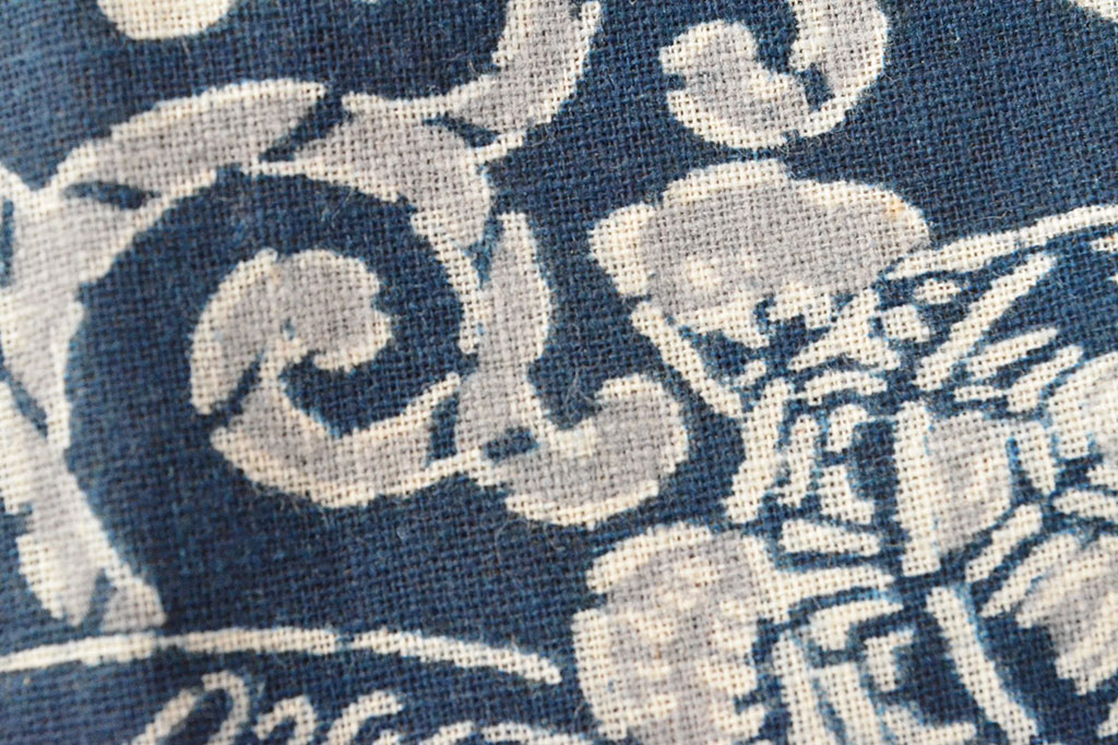 明治〜大正　藍型染め木綿古布(布団皮、藍染)(R-052922)