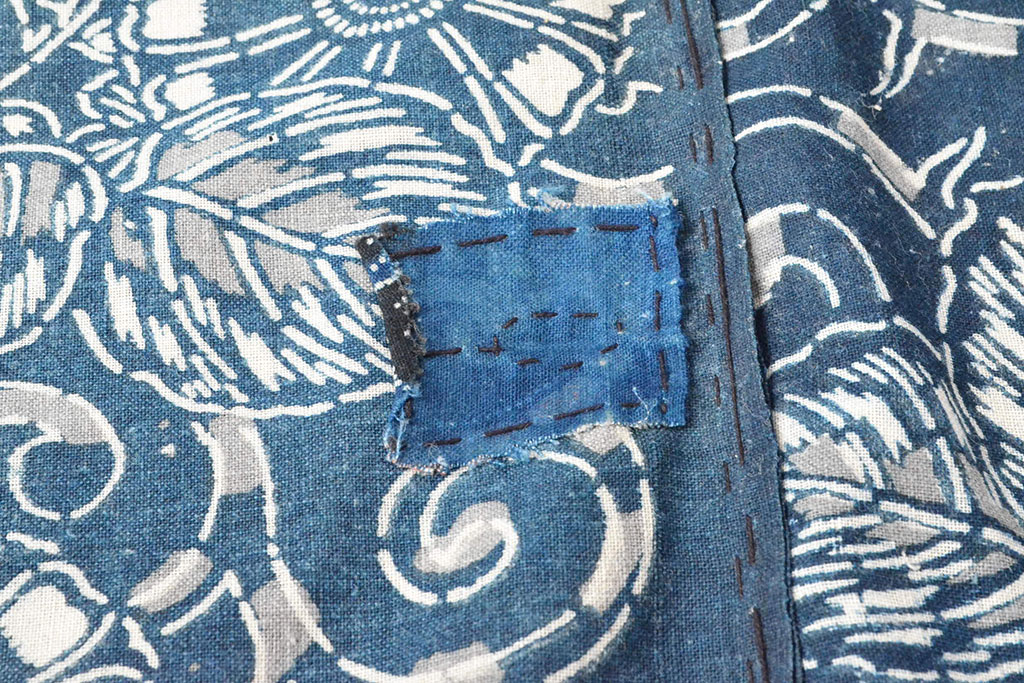 明治〜大正　藍型染め木綿古布(布団皮、藍染)(R-052922)