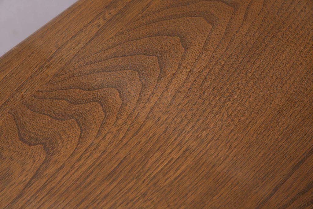 ヴィンテージ家具　イギリスビンテージ　ERCOL(アーコール)　エルム材　クラシカルな印象のダイニングテーブル(リフェクトリーテーブル)(R-044896)