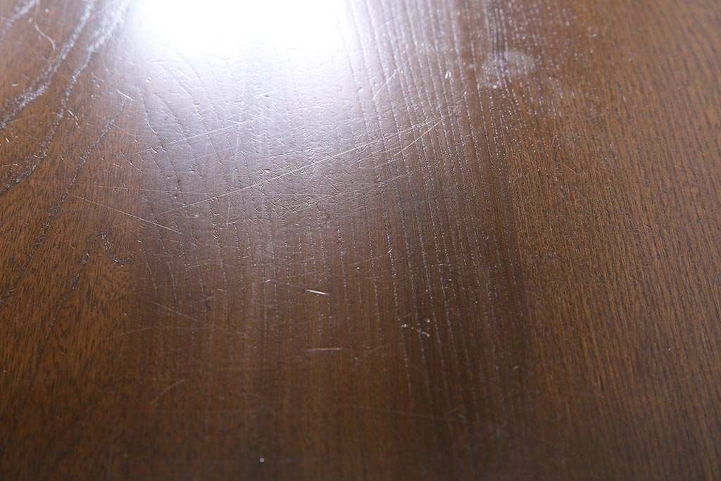 ヴィンテージ家具　イギリスビンテージ　ERCOL(アーコール)　エルム材　クラシカルな印象のダイニングテーブル(リフェクトリーテーブル)(R-044896)