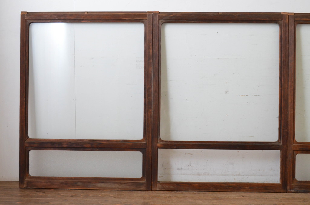 アンティーク建具　シンプルな和風の大判ガラスの窓4枚セット(引き戸、ガラス戸、レトロ)(R-065259)