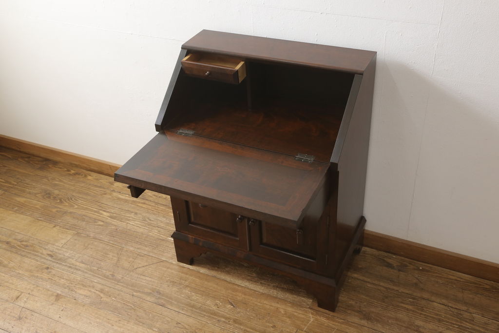 中古　美品　松本民芸家具　上品な雰囲気漂うライティングビューロー(ワークデスク、机、戸棚、キャビネット、引き出し、チェスト、在宅ワーク用)(R-060270)