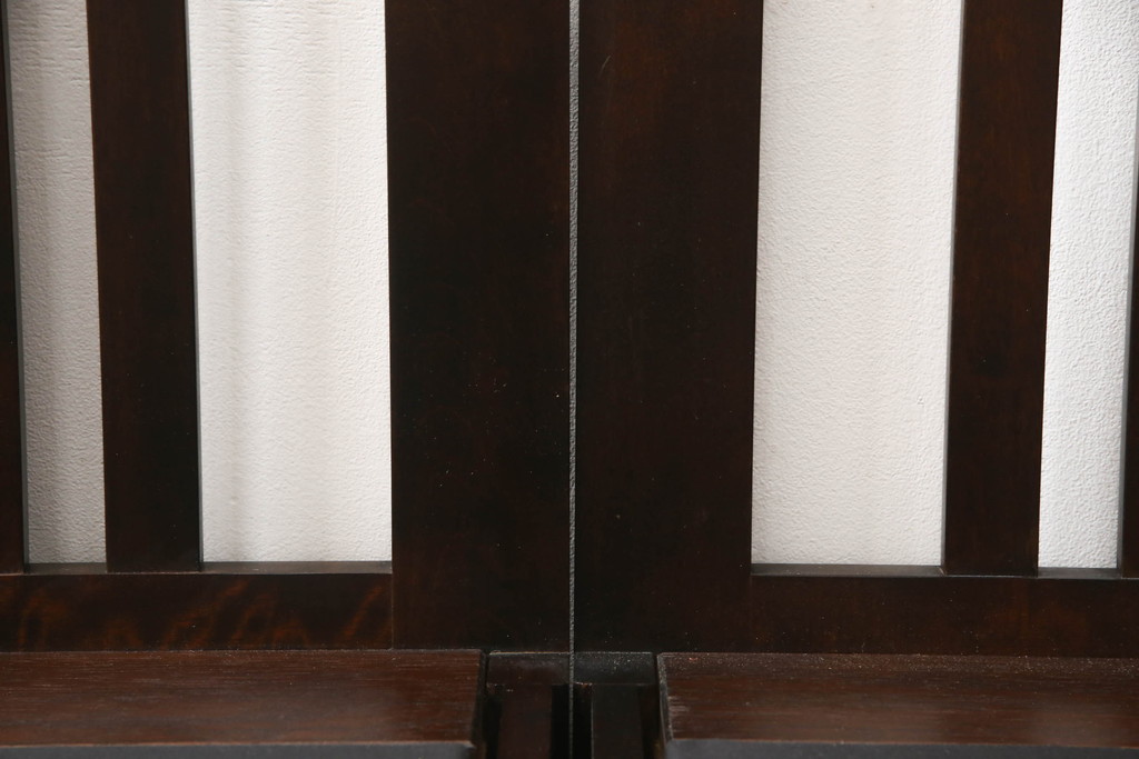 中古　北海道民芸家具　直線的なシルエットと落ち着いた色合いが素敵な2人掛けソファ(二人掛け、2P、アームソファ)(R-064667)