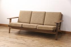 【買取】デンマークビンテージ　GETAMA(ゲタマ)　Hans J Wegner(ハンス・J・ウェグナー)　GE290　3人掛けソファを買取ました。