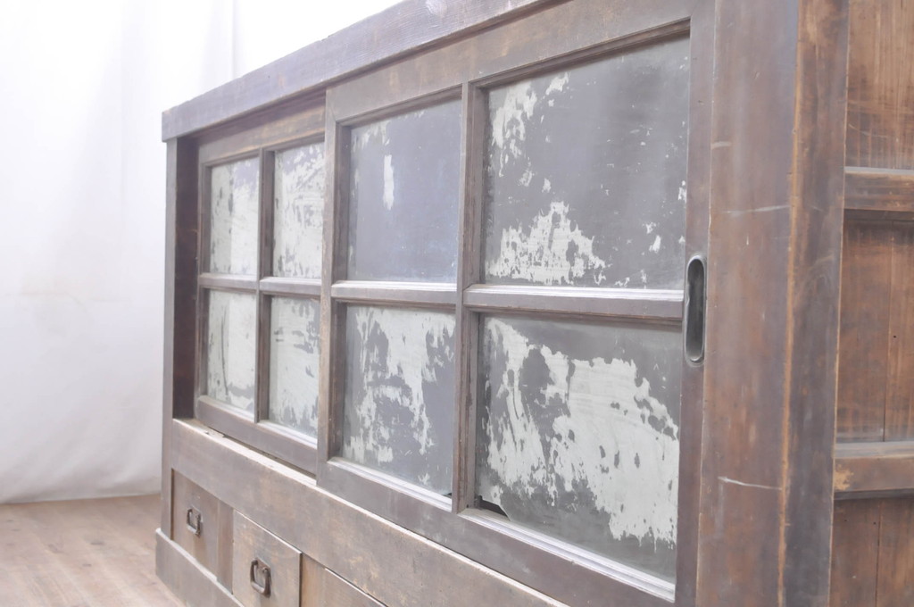 アンティーク家具　和製アンティーク　関西系　ガラス引き戸のサイドボード(食器棚、収納棚)(R-037133)