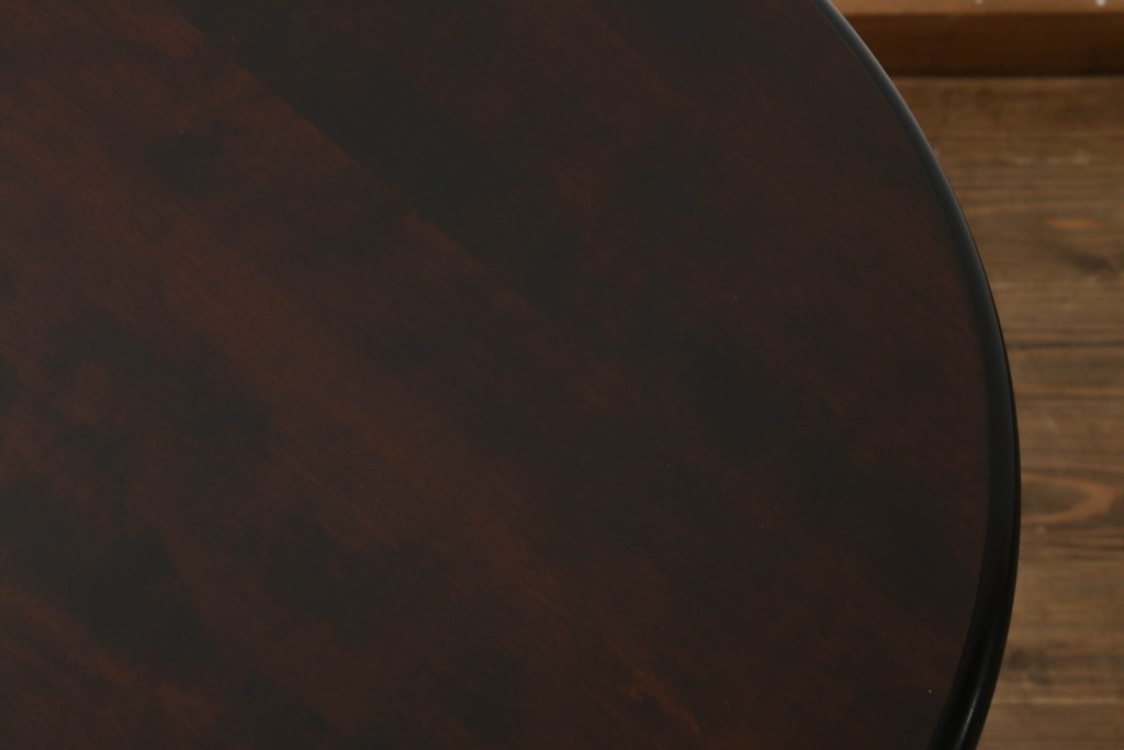 中古　美品　松本民芸家具　クラシカルな雰囲気が漂うC型丸卓(ラウンドテーブル、丸テーブル、コーヒーテーブル、カフェテーブル、サイドテーブル)(定価約18万円)(R-073233)