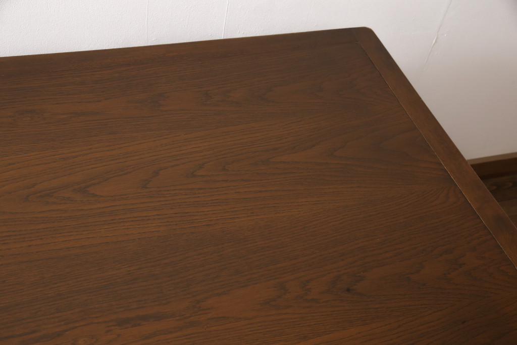 イギリスビンテージ　オーク材　バルボスレッグが存在感を放つ!重厚な佇まいのダイニングテーブル(4人掛け、6人掛け、作業台、ヴィンテージ)(R-054820)