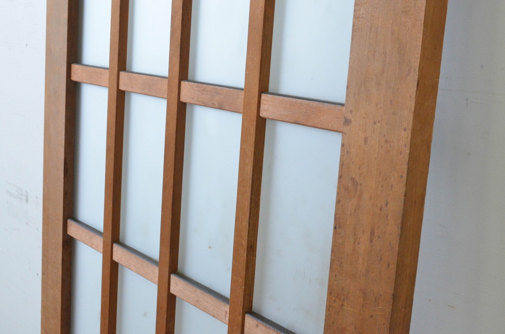 アンティーク建具　昭和レトロ　太い框組のマス目格子ガラス引き戸1枚(升目、ガラス戸)(R-065508)