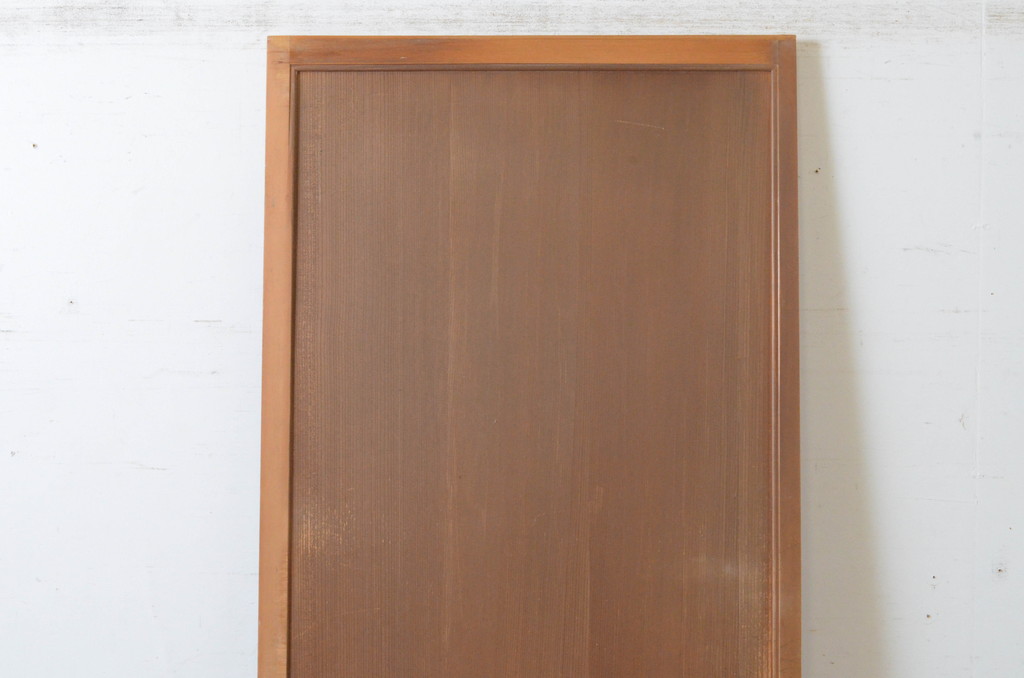 アンティーク建具 上手物!! 美しい柾目 鍵付き横桟板戸1枚(舞良戸、帯