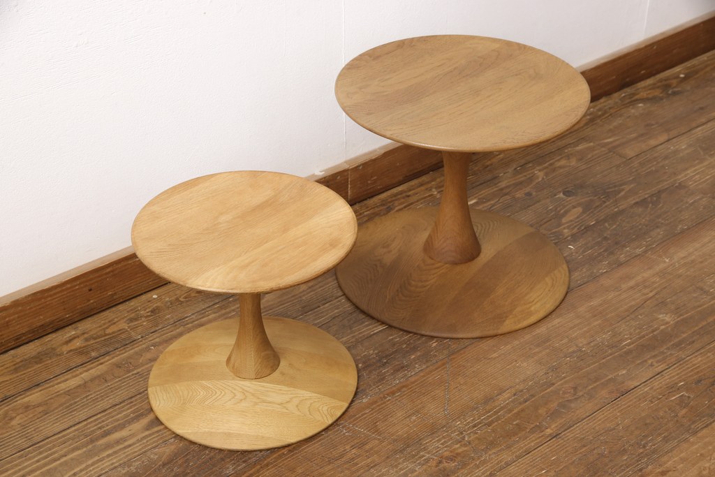 ヴィンテージ家具　デンマークビンテージ　Nanna Ditzel(ナナ・ディッツェル)　TRISSEN STOOL(トリッセンスツール)　北欧スタイルやナチュラルスタイルの空間づくりに活躍するスツール2脚セット(サイドテーブル、コーヒーテーブル、ラウンドテーブル)(2つで定価約12万円)(R-054437)