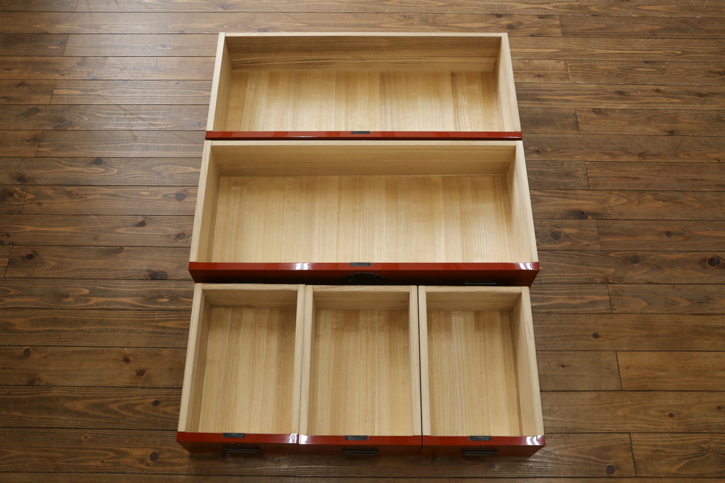 中古　超美品!!　二本松工藝館　田中家具　和モダンなお部屋づくりにおすすめの33胴厚総桐チェスト(総桐箪笥、サイドボード、サイドチェスト、和タンス、整理箪笥、収納箪笥、引き出し)(定価約60万円)(R-077603)