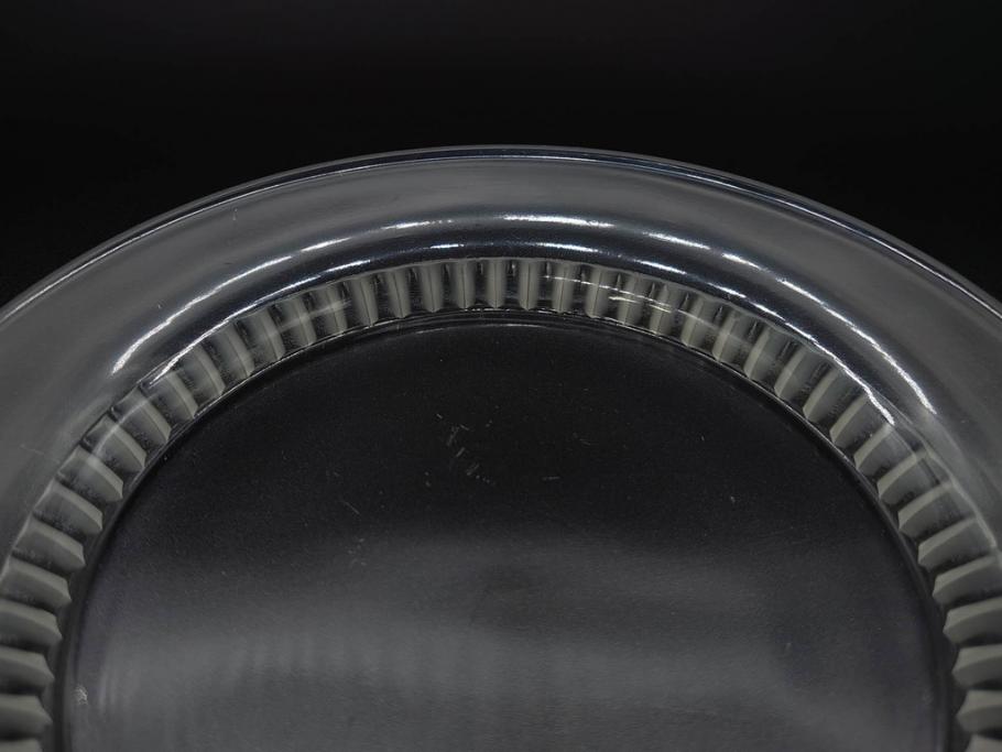 フランス　LALIQUE(ラリック)　バンブー(竹)　シンプルながらも上品な佇まいが魅力のプレート4枚セット(大・小)(皿、ガラス)(R-074596)
