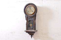 アンティーク時計　アメリカ製　ANSONIA(アンソニア)社　レトロ　特徴あるデザインが魅力の置き時計(置き時計、古時計)(R-072503)