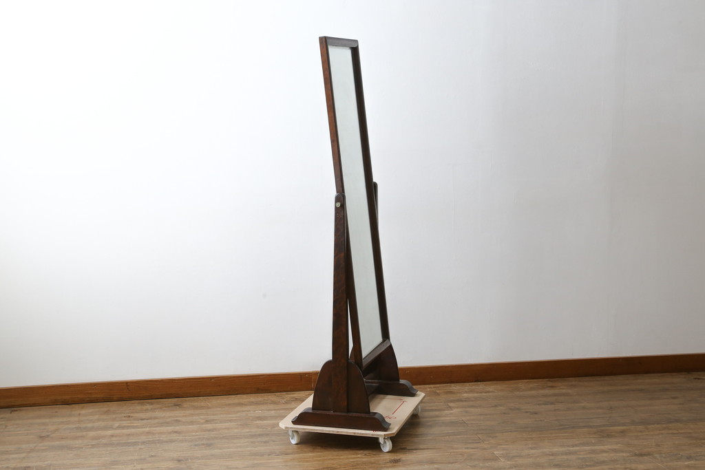 中古　松本民芸家具　シンプルながら品の良い佇まいが魅力のD型姿見(スタンドミラー、鏡)(定価約14万8千円)(R-079536)