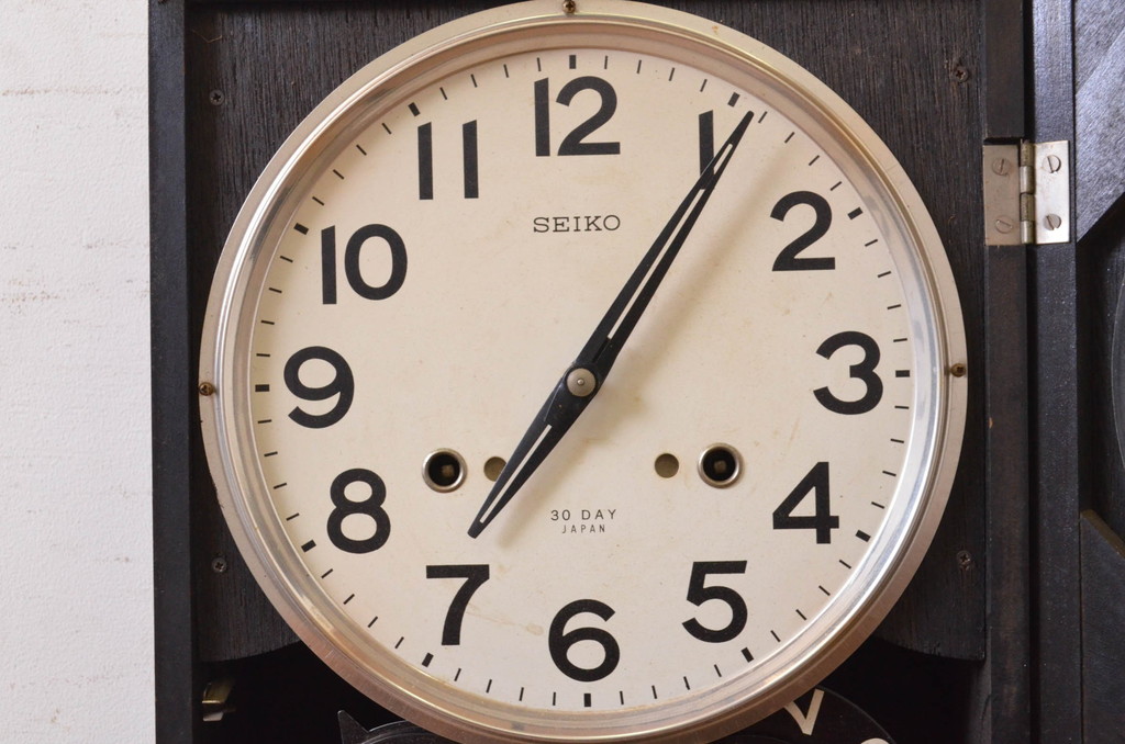 和製アンティーク　SEIKO(セイコー)　昔懐かしい雰囲気を醸し出す掛け時計(柱時計、古時計、振り子時計)R-072348)