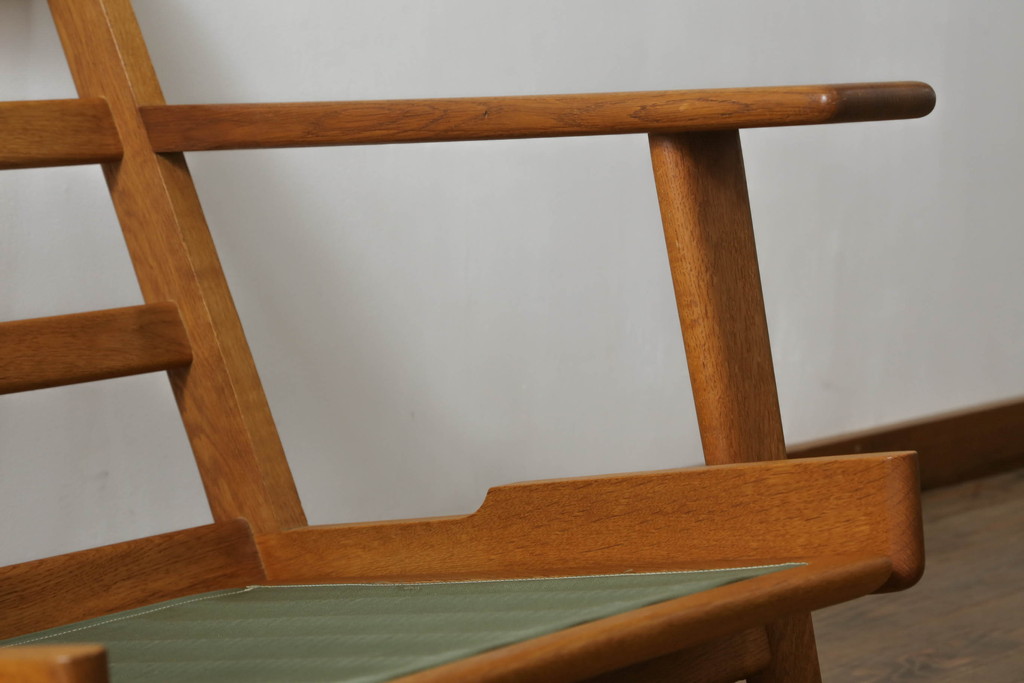 北欧ビンテージ　デンマークビンテージ　GETAMA(ゲタマ)　Hans J Wegner(ハンス・J・ウェグナー)　GE290　くつろぎの空間を演出するイージーチェア(椅子、イス、アームチェア、1P、一人掛けソファ、1人掛けソファ、ヴィンテージ)(R-074519)