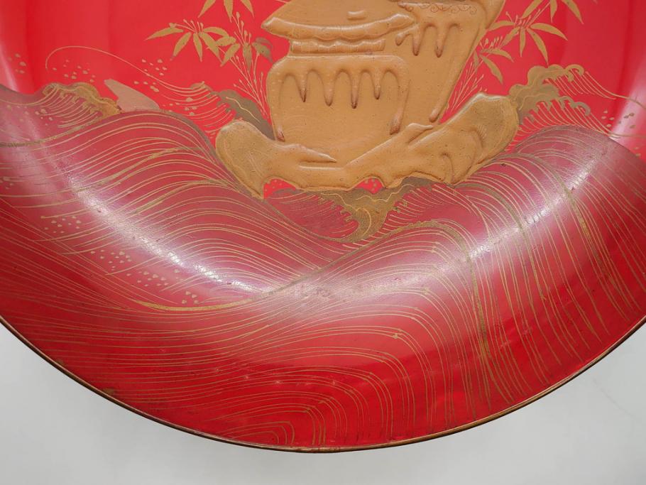 明治3年　朱塗　金蒔絵　漆器　木製　五ツ組　雅な雰囲気漂う大盃5点セット(松、牡丹、花、風景、漆芸、杯、酒器、和食器、共箱付き)(R-079685)