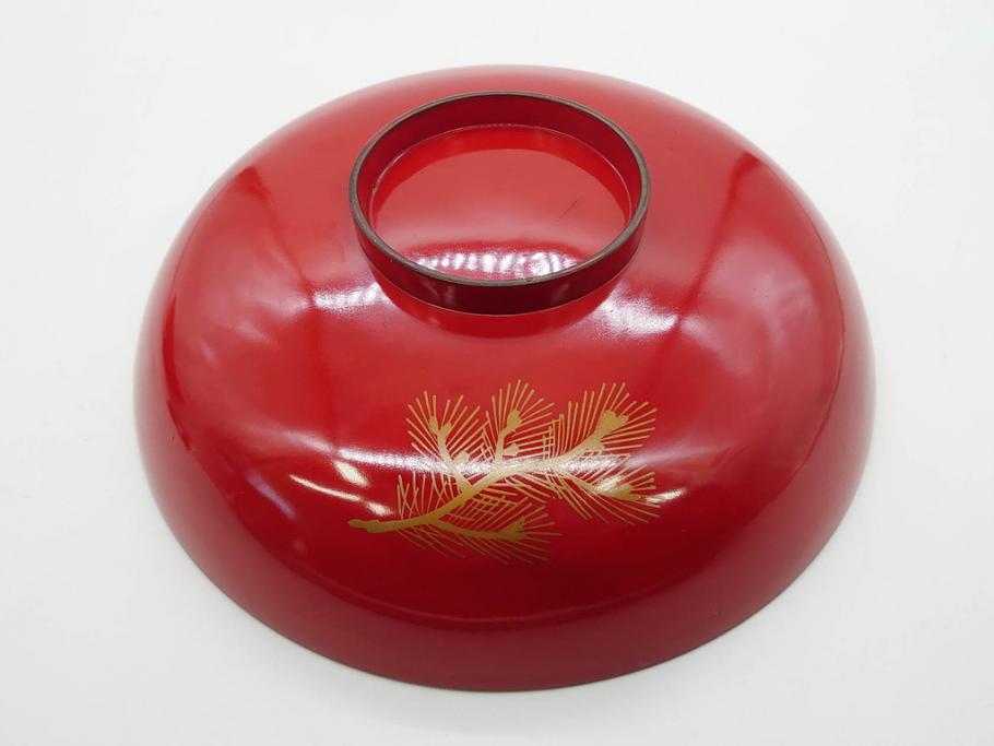 明治3年　朱塗　金蒔絵　漆器　木製　五ツ組　雅な雰囲気漂う大盃5点セット(松、牡丹、花、風景、漆芸、杯、酒器、和食器、共箱付き)(R-079685)