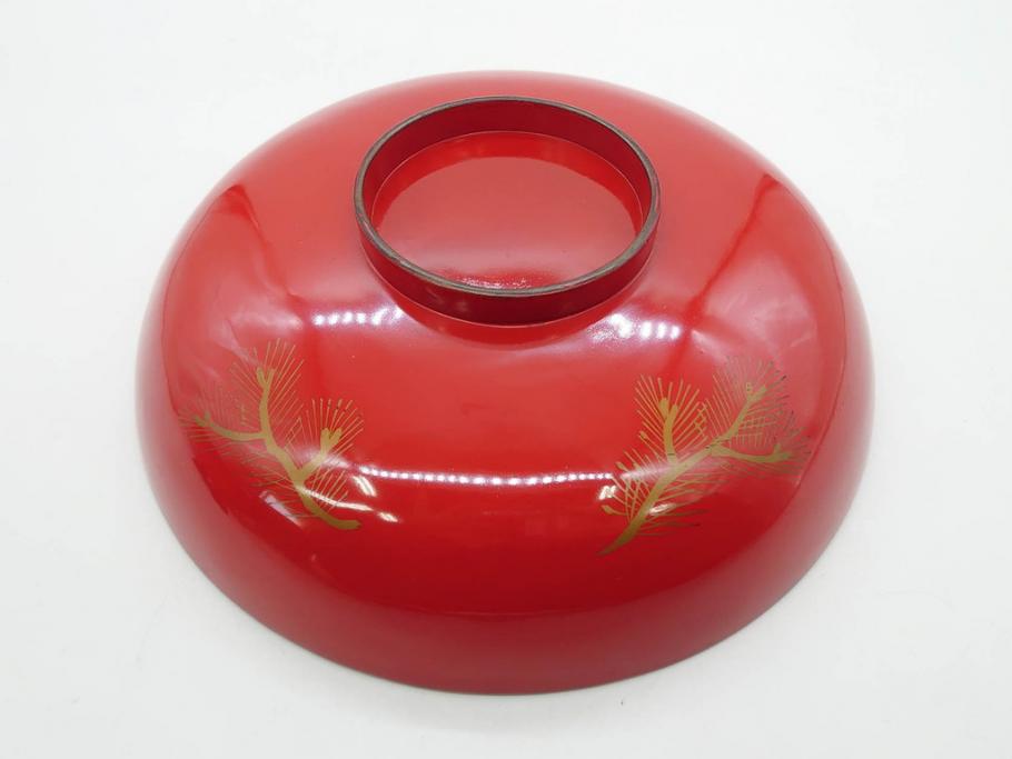 明治3年　朱塗　金蒔絵　漆器　木製　五ツ組　雅な雰囲気漂う大盃5点セット(松、牡丹、花、風景、漆芸、杯、酒器、和食器、共箱付き)(R-079685)
