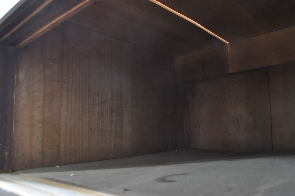 アンティーク家具　和空間を盛り上げる四尺水屋箪笥(サイドボード、食器棚、収納棚)(R-036584)