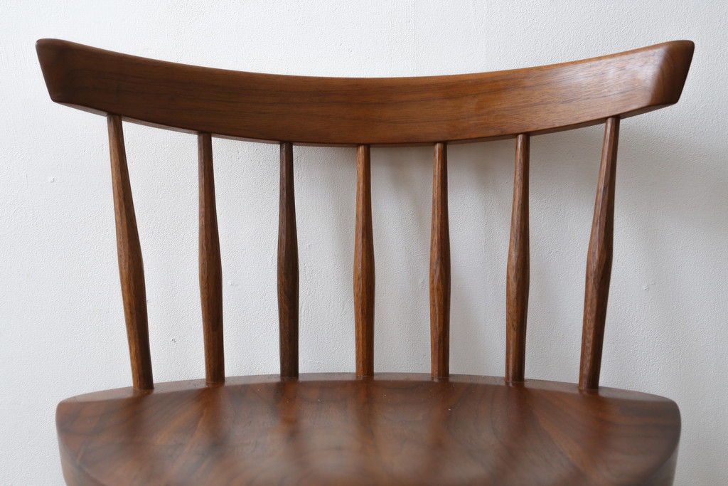 和製ビンテージ　美品　ジョージナカシマ　MIRA CHAIR H(ミラチェアH)　CN107　滑らかデザインが美しいカウンターチェア(ジョージ・ナカシマ、バーチェア、板座チェア、ダイニングチェア、椅子、イス、ハイチェア、ヴィンテージ)(R-079709)