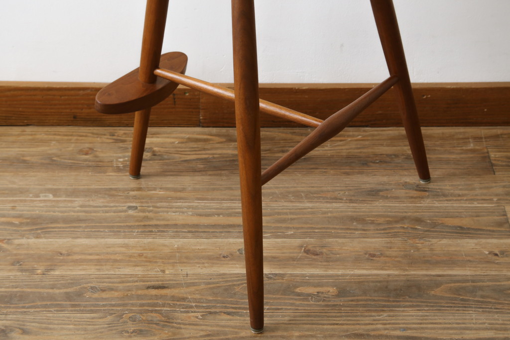 和製ビンテージ　美品　ジョージナカシマ　MIRA CHAIR H(ミラチェアH)　CN107　滑らかデザインが美しいカウンターチェア(ジョージ・ナカシマ、バーチェア、板座チェア、ダイニングチェア、椅子、イス、ハイチェア、ヴィンテージ)(R-079709)