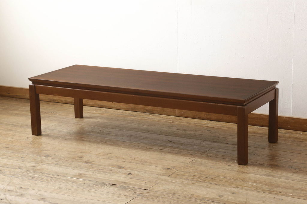 デンマークビンテージ　北欧家具　チーク材製　横長サイズのセンターテーブル(ローテーブル、ヴィンテージ)(R-056549)