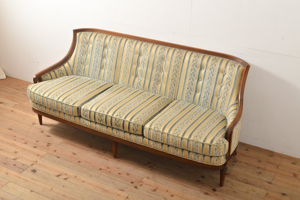 中古　美品　DREXEL HERITAGE(ドレクセルヘリテイジ)　Upholstery(アップホルスタリー)　ワンランク上の上質なお部屋作りにぴったりの3人掛けソファ(アームソファ、3P)(R-055934)