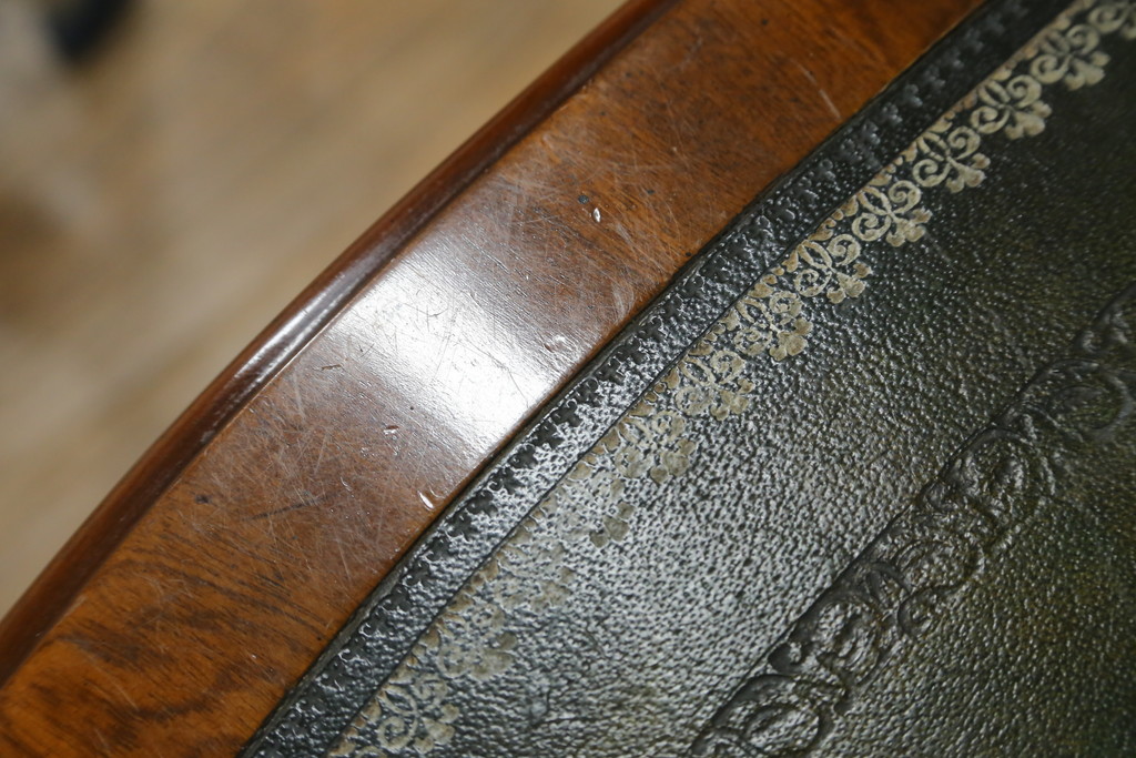 中古　イギリス　メートランドスミス(MAITLAND SMITH)　品のある佇まいが魅力的なスライド天板付きコンソールテーブル(デスク、花台、飾り台、電話台、英国)(R-076667)