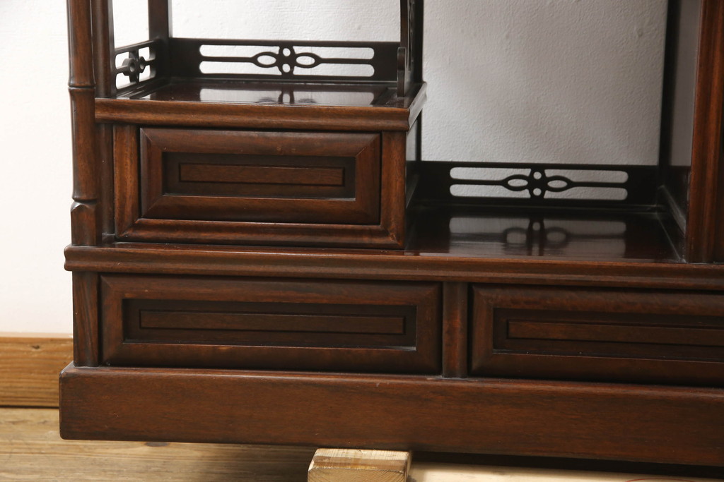 中古　唐木　花梨(カリン)材　深みのある色合いが美しい飾り棚(違い棚、茶棚、収納棚、戸棚、筆返し)(R-066234)