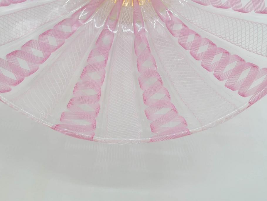 イタリア　ムラノガラス　ベネチアンガラス　レース柄　ピンク　美しく細やかな技法が目を惹くボウル(ムラーノガラス、菓子皿、深皿、鉢、サラダボウル、ヴェネチアンガラス)(R-074606)