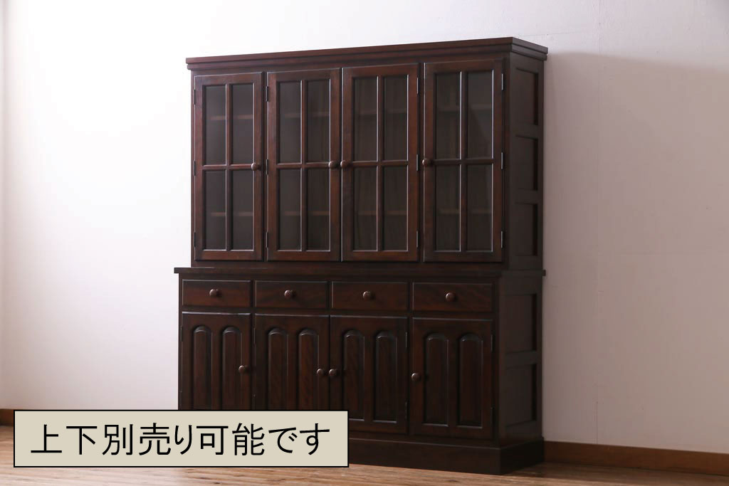 木製の事務用家具がおしゃれ!収納充実のアンティーク書類棚