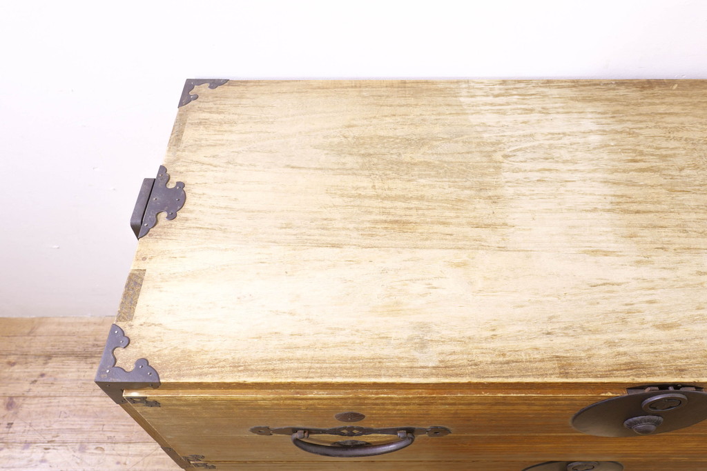 和製アンティーク　特注!!　上手物!!　明治〜大正　時代を感じさせない上質な造り込みの総桐二本松箪笥ローボード(ローチェスト、引き出し、衣装箪笥、整理タンス、テレビ台、テレビボード)(R-076321)