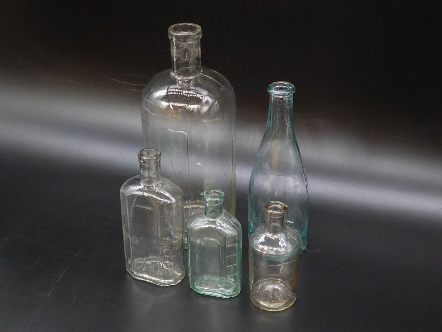 大正～昭和初期　気泡が味わい深いボトル瓶5点セット(ガラスビン、ガラス瓶、硝子、薬瓶、花瓶、花入、花器)(R-076943)