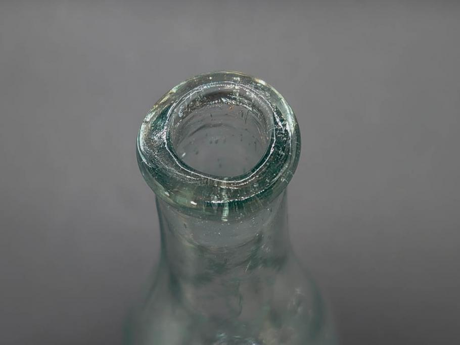 大正～昭和初期　レトロな風情を感じるボトル瓶5点セット(ガラスビン、ガラス瓶、硝子、薬瓶、花瓶、花入、花器)(R-076944)