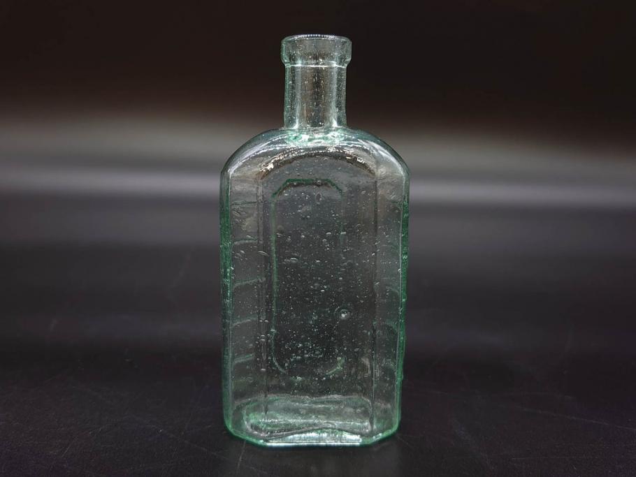大正～昭和初期　レトロな風情を感じるボトル瓶5点セット(ガラスビン、ガラス瓶、硝子、薬瓶、花瓶、花入、花器)(R-076944)