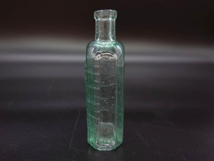 大正～昭和初期　レトロな風情を感じるボトル瓶5点セット(ガラスビン、ガラス瓶、硝子、薬瓶、花瓶、花入、花器)(R-076944)