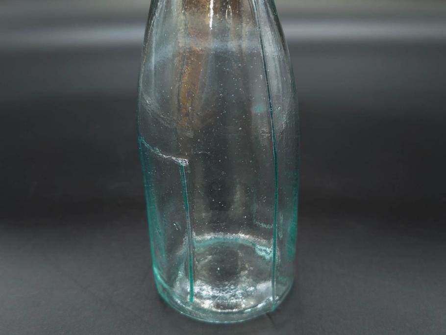 大正～昭和初期　レトロな雰囲気を盛り上げるボトル瓶5点セット(ガラスビン、ガラス瓶、硝子、薬瓶、花瓶、花入、花器)(R-076947)