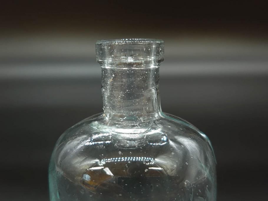 大正～昭和初期　レトロな雰囲気を盛り上げるボトル瓶5点セット(ガラスビン、ガラス瓶、硝子、薬瓶、花瓶、花入、花器)(R-076947)